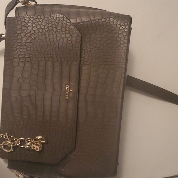 Brand New Guess Purse - Picture 2 of 11